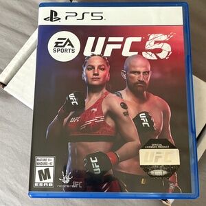 PS5 - UFC5 Game